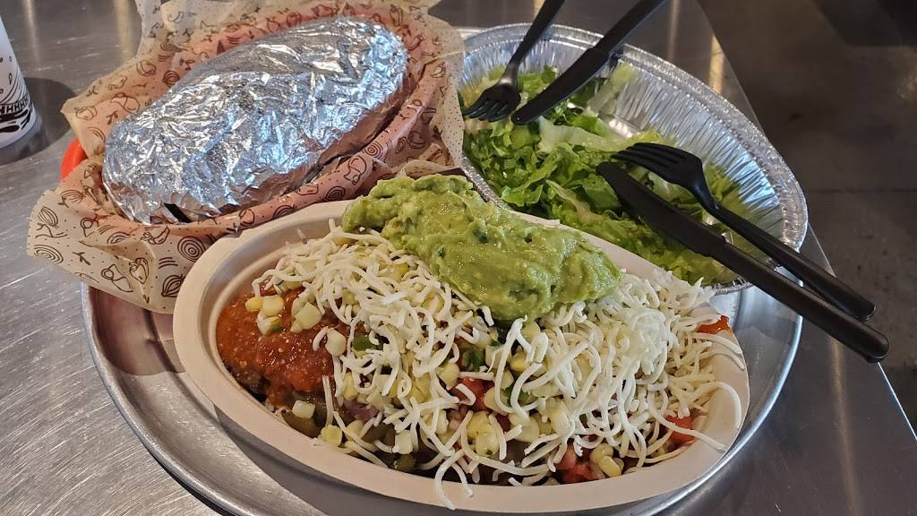 Chipotle Mexican Grill | restaurant | 2963 N Druid Hills Rd NE, Atlanta, GA 30329, USA | 4049299907 OR +1 404-929-9907