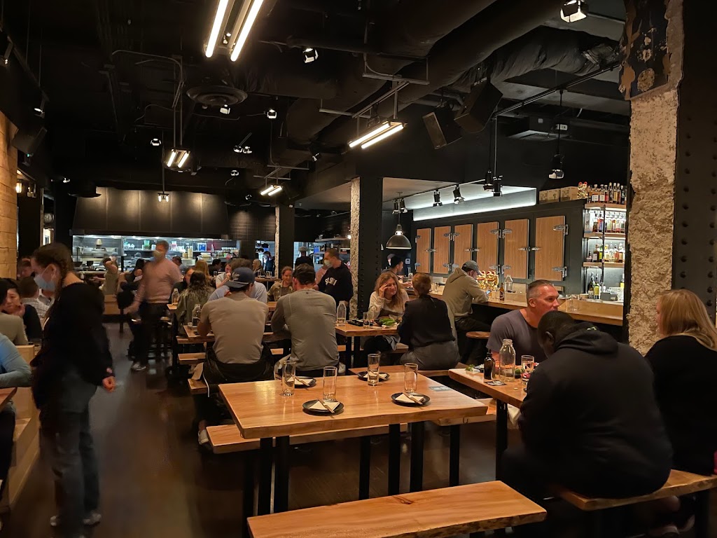 Sushi-san | restaurant | 63 W Grand Ave, Chicago, IL 60654, USA | 3128280575 OR +1 312-828-0575