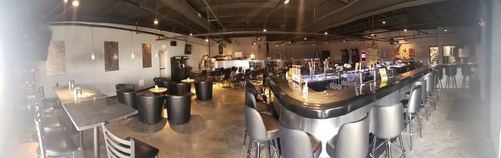 Golden Fox Brewing, LLC | restaurant | 2874 N Dinneen St, Decatur, IL 62526, United States | 2173309993 OR +1 217-330-9993