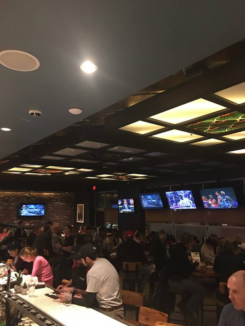 Cactus Modern Mexican & Cantina | restaurant | 5500 S 56th St Ste 1, Lincoln, NE 68516, USA | 5315004444 OR +1 531-500-4444