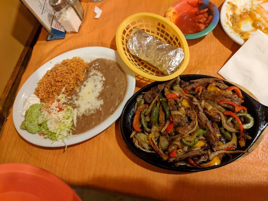 Tio’s Restaurant | restaurant | 4709 W Daybreak Pkwy, South Jordan, UT 84095, USA | 8012857300 OR +1 801-285-7300