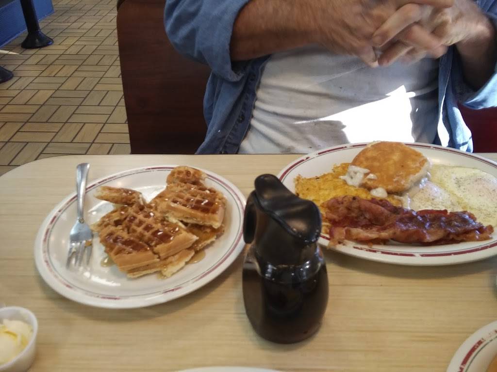 Huddle House | meal takeaway | 13015 Abercorn Extention, Savannah, GA 31419, USA | 9129210220 OR +1 912-921-0220