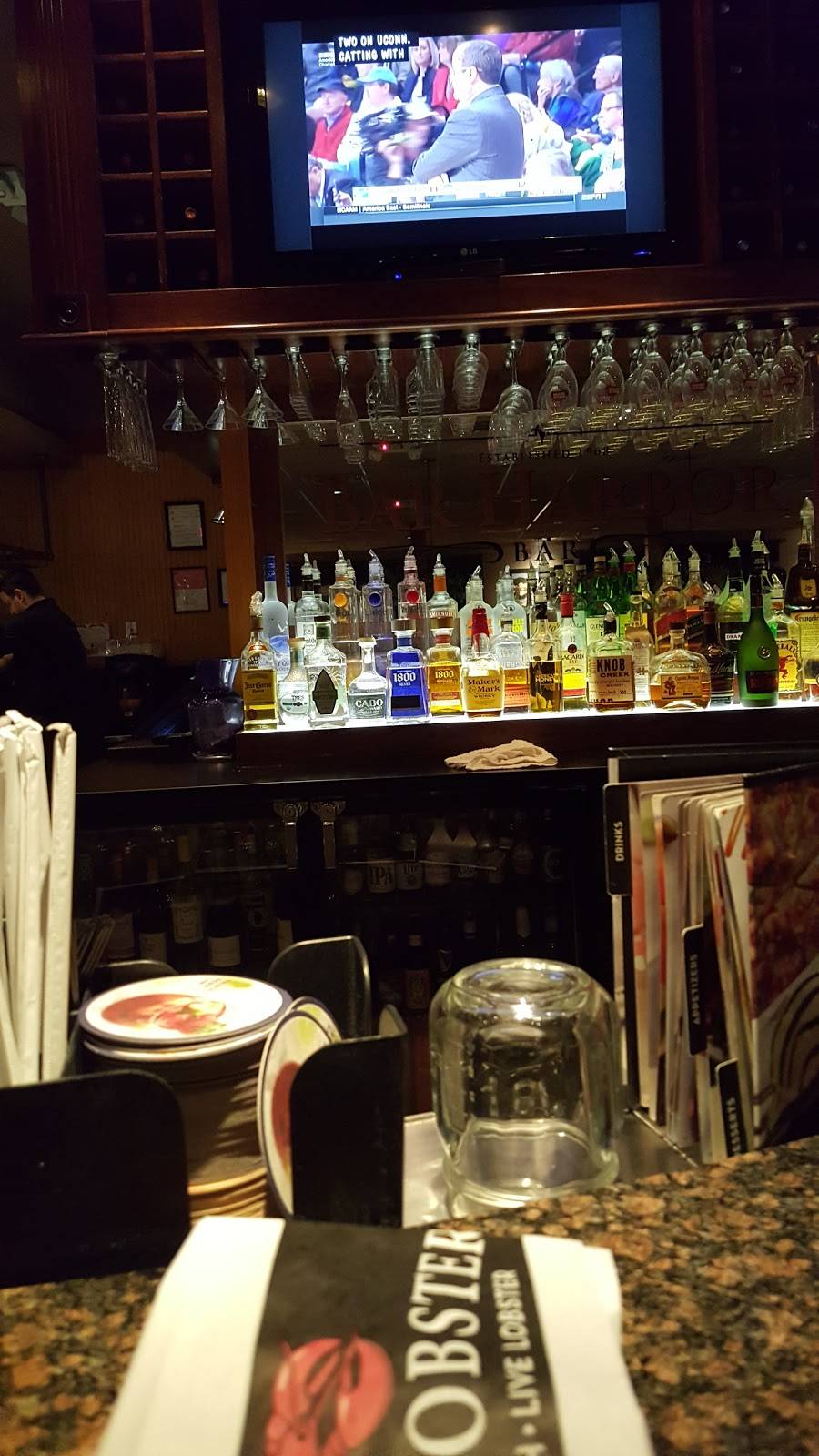 Red Lobster | restaurant | 3930 N Main St, Mishawaka, IN 46545, USA | 5742556306 OR +1 574-255-6306