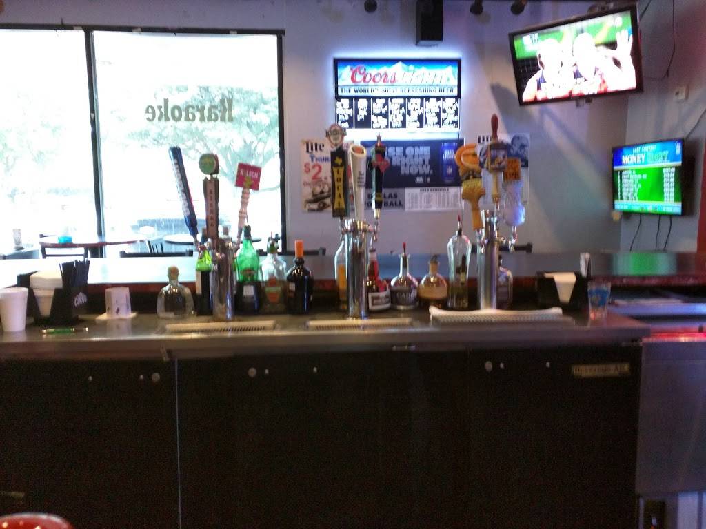 Mckinney Pizza Tavern | restaurant | 1705 W University Dr, McKinney, TX 75069, USA | 9725428669 OR +1 972-542-8669