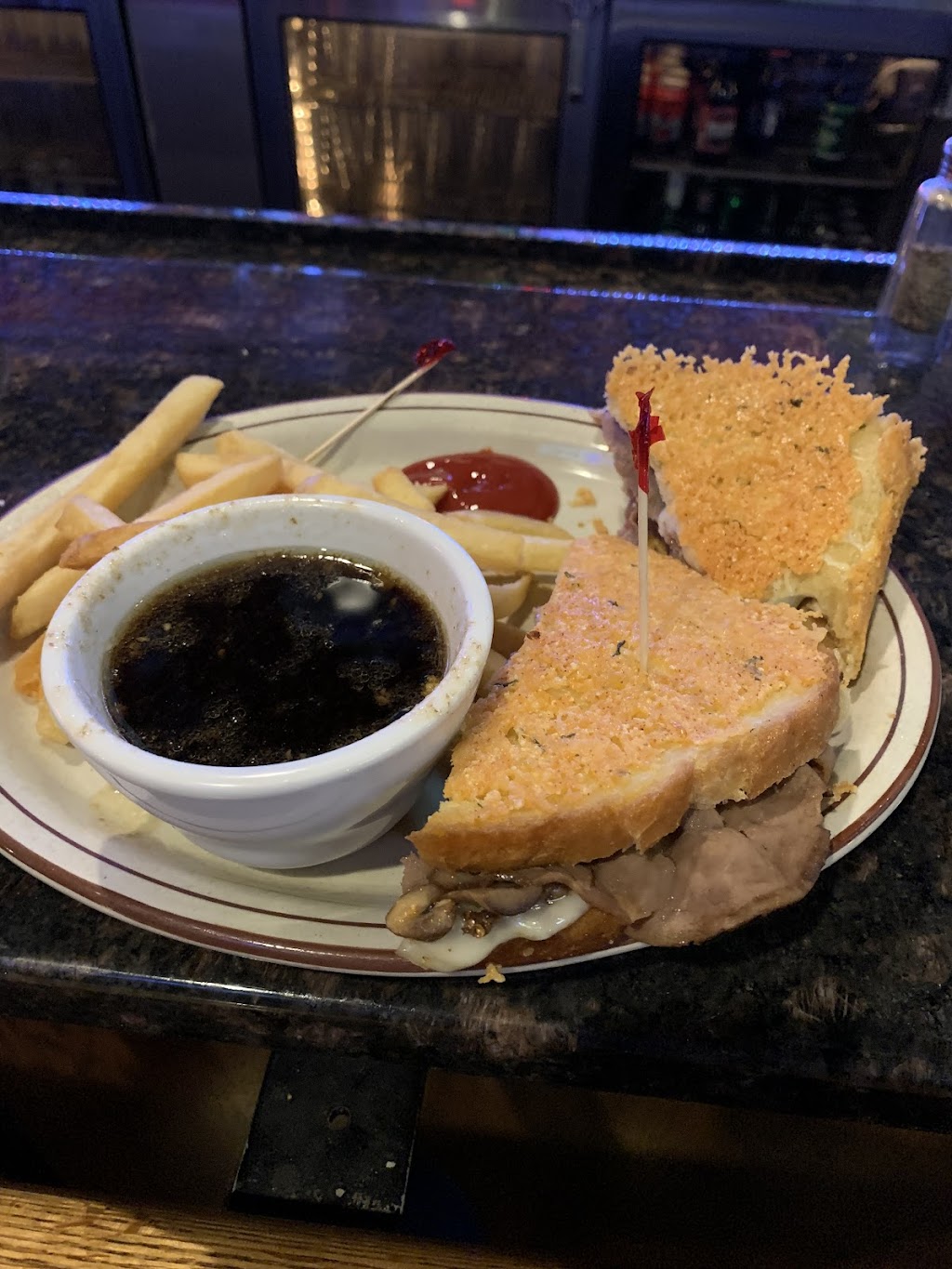 Uncle Charlies Package Liquor, Grill & Tavern | restaurant | 6001 Yellowstone Rd, Cheyenne, WY 82009, USA | 3077787775 OR +1 307-778-7775