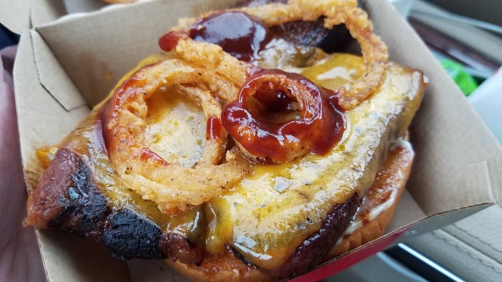 Arbys | restaurant | 2910 S Finley Rd, Downers Grove, IL 60515, USA | 6309167470 OR +1 630-916-7470