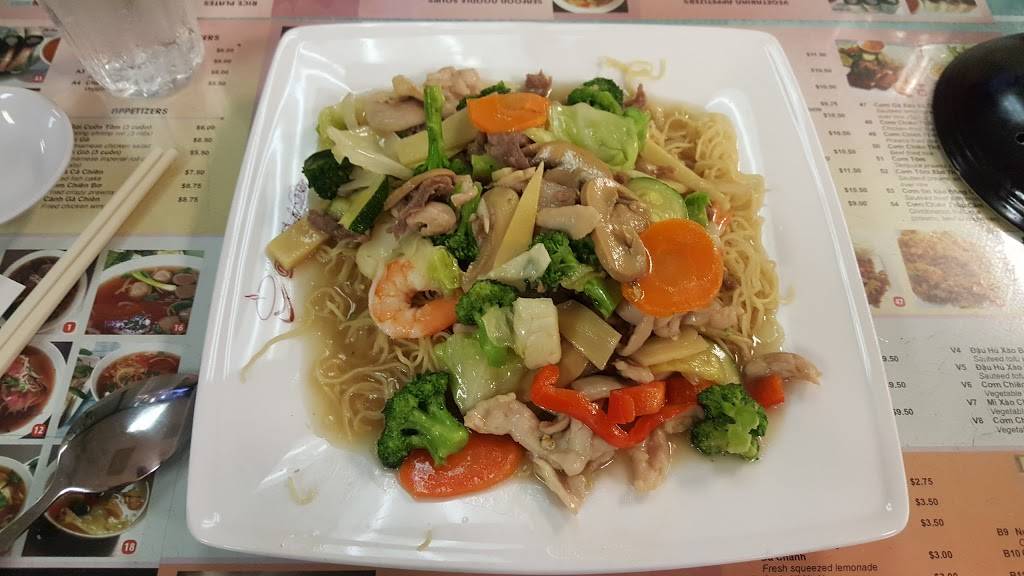 Pho Anh Dao | restaurant | 280 E 18th St, Oakland, CA 94606, USA | 5108361566 OR +1 510-836-1566