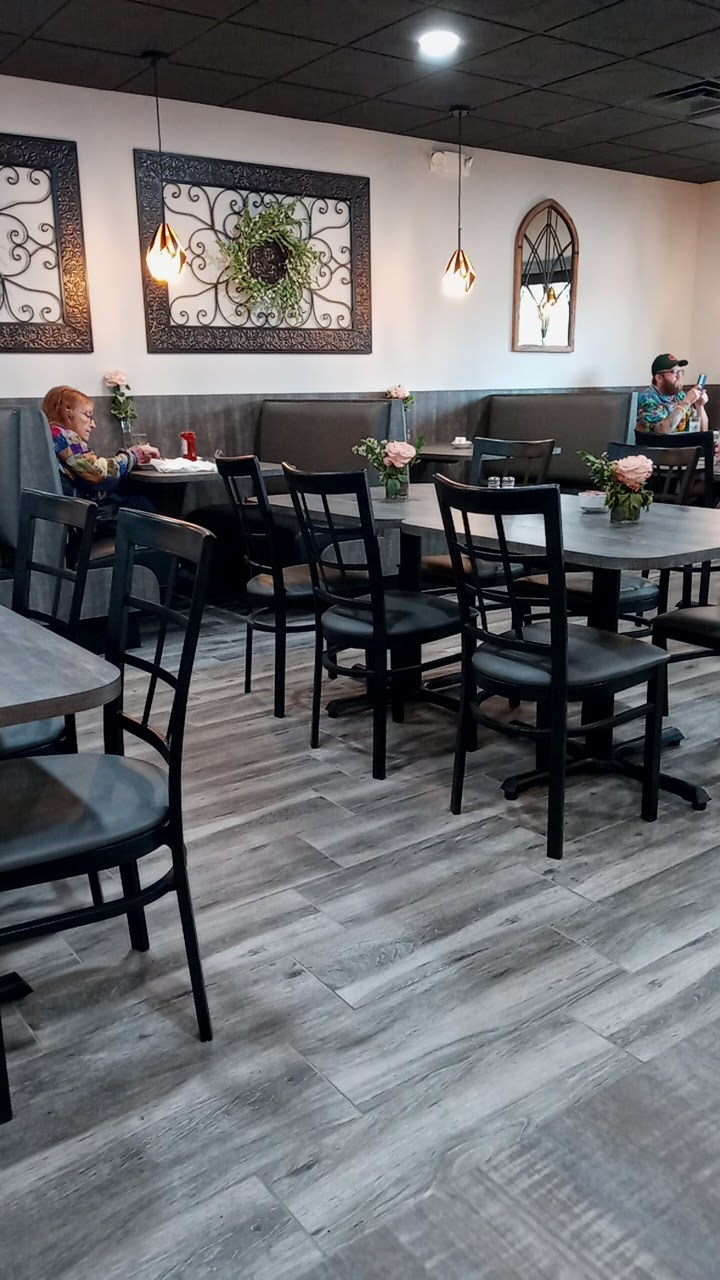 Antonios Bar and Grill | restaurant | 1716 W Wackerly St, Midland, MI 48640, USA | 9892597299 OR +1 989-259-7299