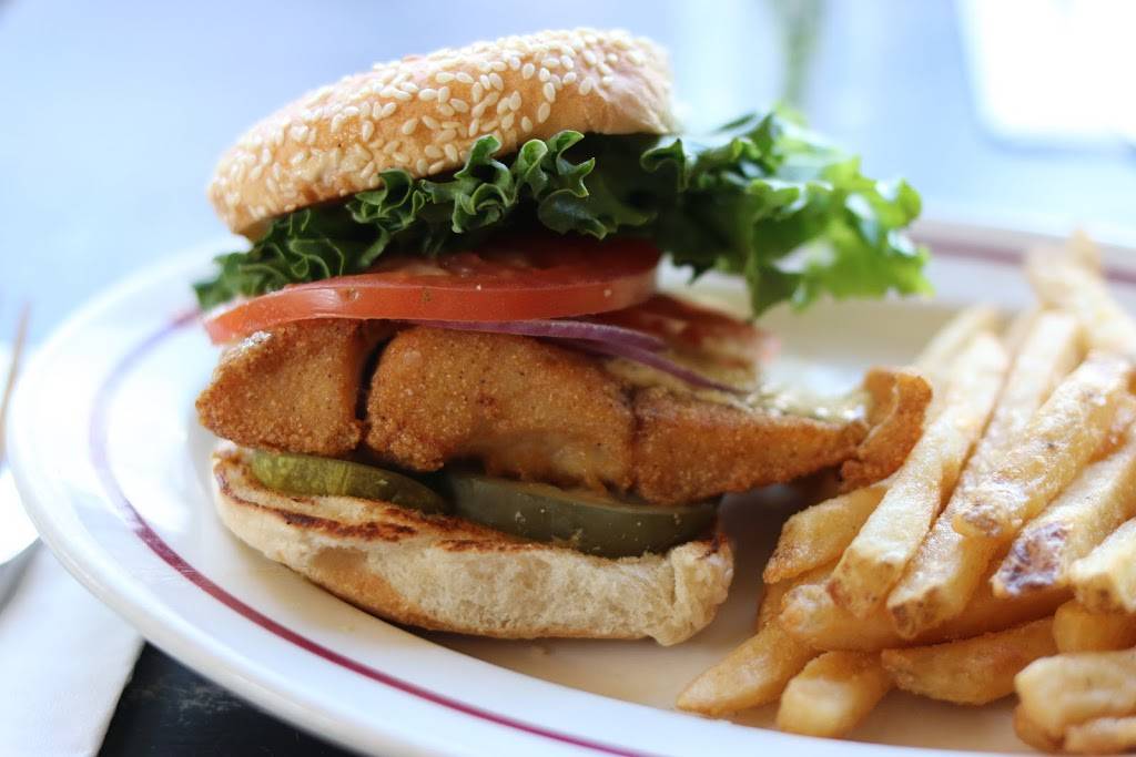 White Star Bar | restaurant | 230 Brunswick St, Jersey City, NJ 07302, USA | 2016539234 OR +1 201-653-9234