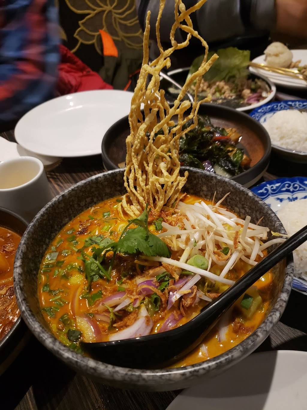 BuaBua Thai | restaurant | 1677 Bayview Ave, East York, ON M4G 3C1, Canada | 4163228828 OR +1 416-322-8828