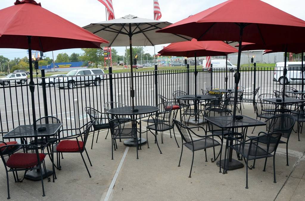 10th Street Pub | restaurant | 10050 E 10th St, Indianapolis, IN 46229, USA | 3178971010 OR +1 317-897-1010