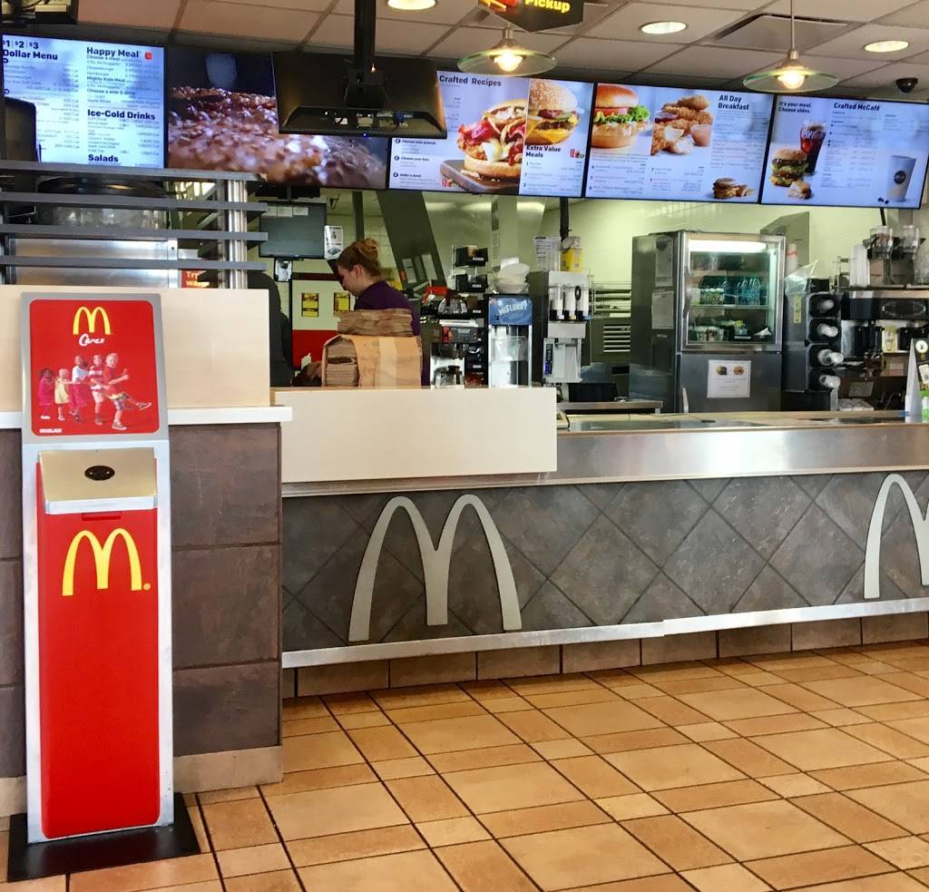 McDonalds | cafe | 6724 MS-63, Moss Point, MS 39563, USA | 2284750515 OR +1 228-475-0515