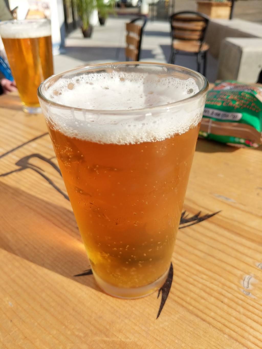 Beach Hut Deli | restaurant | 6601 Folsom Blvd #110, Sacramento, CA 95819, USA | 9163464691 OR +1 916-346-4691