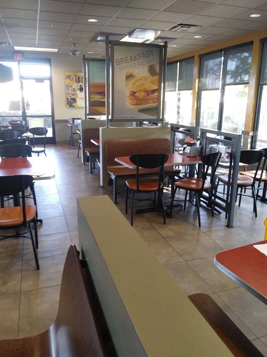 Jack in the Box | restaurant | 2021 S Buckner Blvd, Dallas, TX 75217, USA | 2143917555 OR +1 214-391-7555