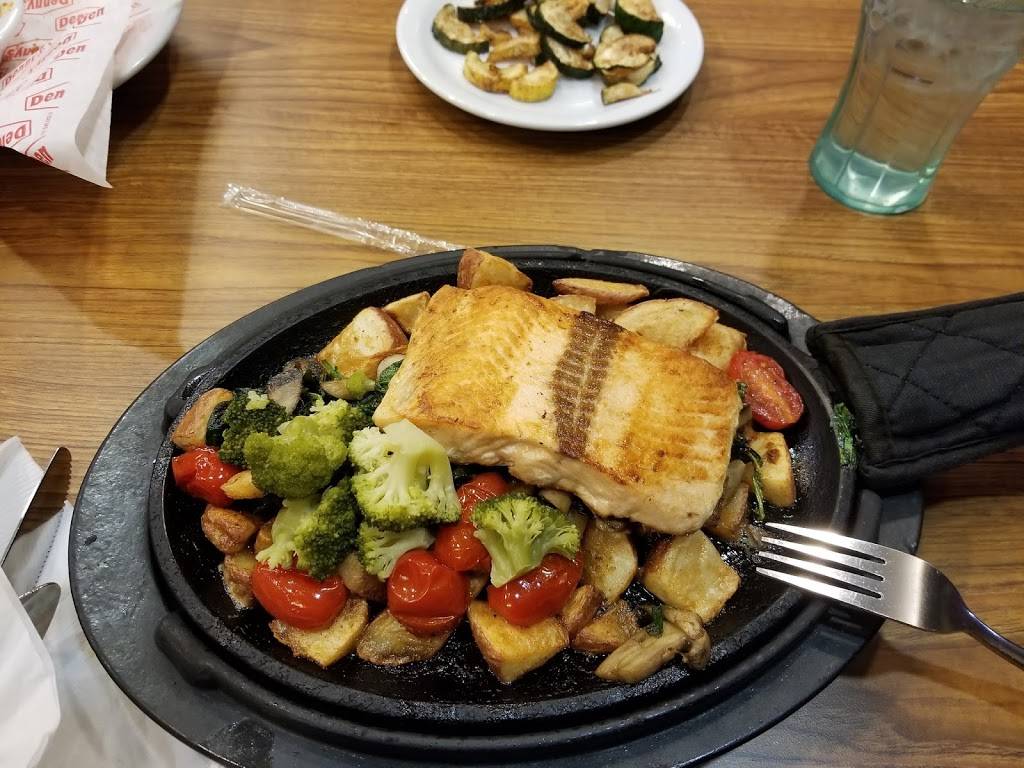 Dennys | restaurant | 7425 Bonnie View Rd, Dallas, TX 75241, USA | 9722252069 OR +1 972-225-2069