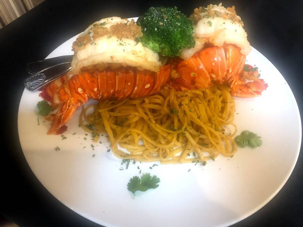 Hat Ngo Bistro | restaurant | 10742 Westminster Ave, Garden Grove, CA 92843, USA | 7144626018 OR +1 714-462-6018