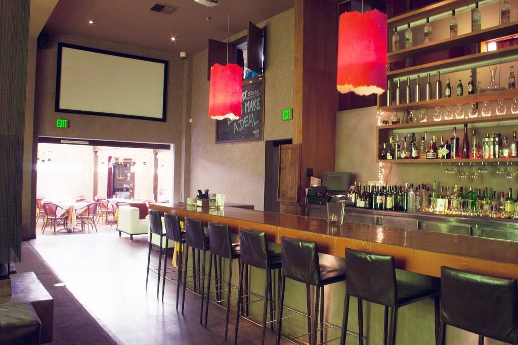 La Loggia Restaurant | restaurant | 11814 Ventura Blvd, Studio City, CA 91604, USA | 8189859222 OR +1 818-985-9222