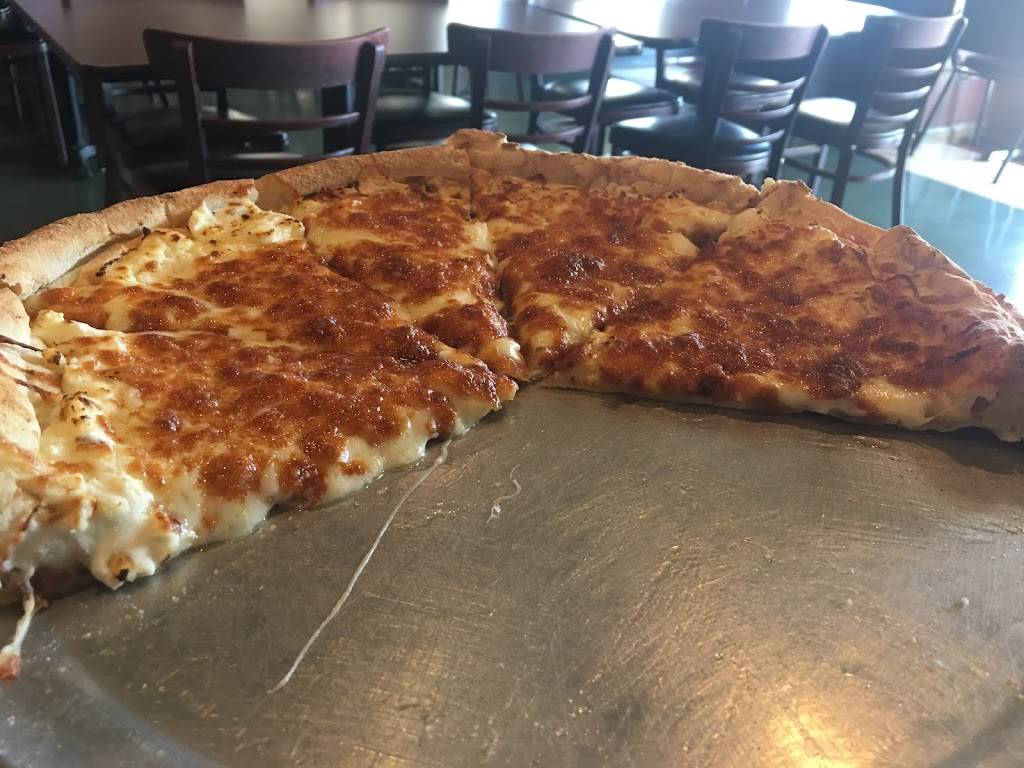 Cuginis Restaurant & Bar | restaurant | 19616 Fisher Ave H, Poolesville, MD 20837, USA | 3013495800 OR +1 301-349-5800