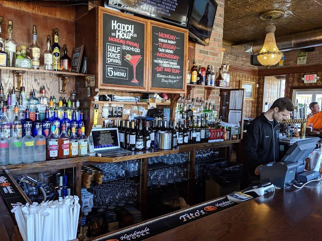 Woodbridge Social | restaurant | 12 Selden St, Woodbridge, CT 06525, USA | 2035539135 OR +1 203-553-9135