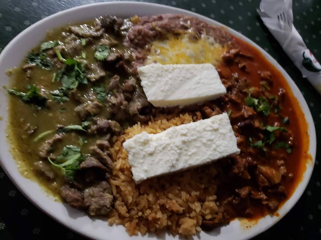 El Pariente Restaurant | restaurant | 140 W Greene St, Postville, IA 52162, USA | 5638633114 OR +1 563-863-3114