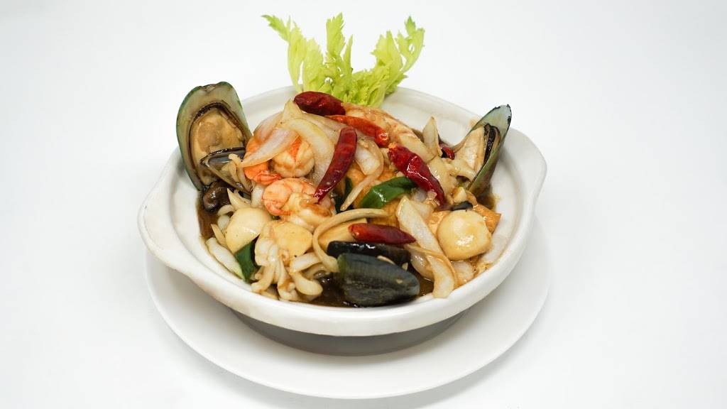 Ha Noi Bistro | restaurant | 3500 Morrison Rd, Denver, CO 80219, USA | 3035023636 OR +1 303-502-3636