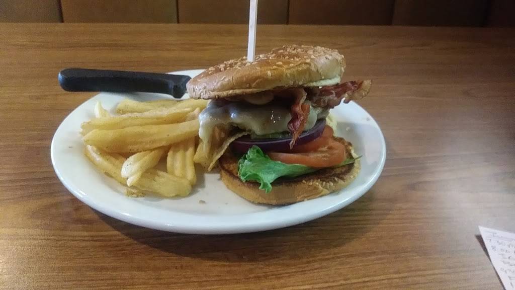 Dennys | restaurant | 1989 IN-57, Oakland City, IN 47660, USA | 8127494555 OR +1 812-749-4555