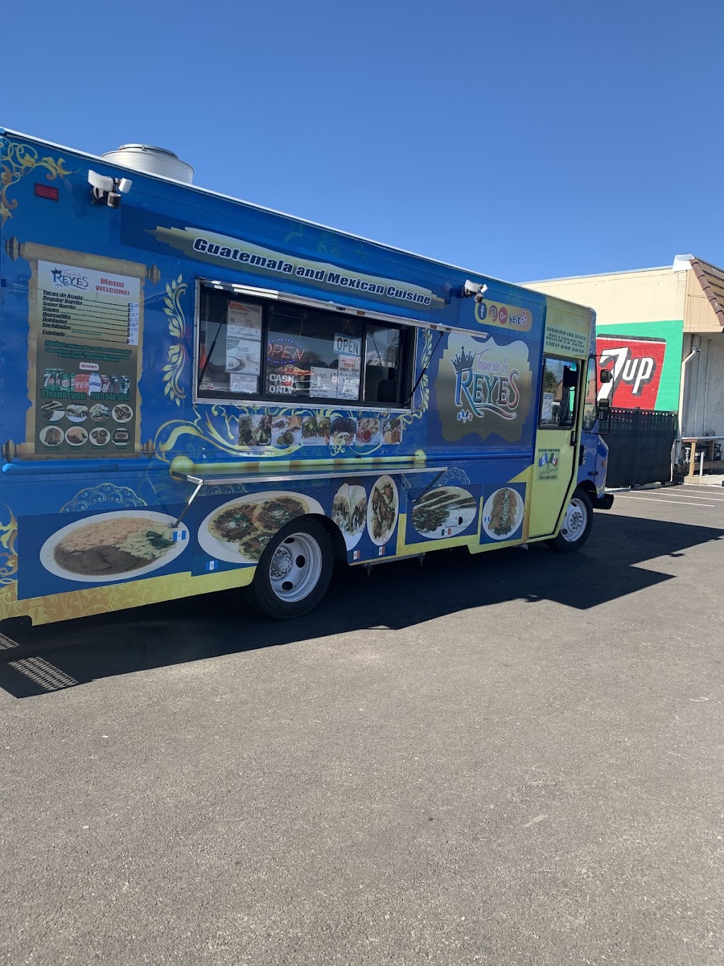 Taqueria Los Reyes | restaurant | 1937 Solano Ave, Vallejo, CA 94590, USA | 7076405014 OR +1 707-640-5014