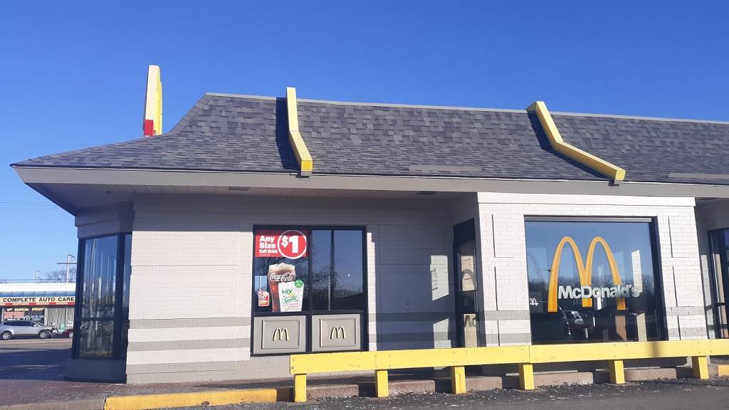 McDonalds | cafe | 3520 Grant St, Gary, IN 46408, USA | 2198871927 OR +1 219-887-1927