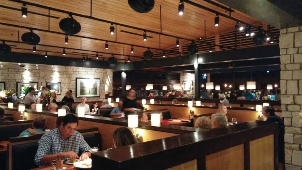 Charlestons Restaurant | restaurant | 5608 W Memorial Rd, Oklahoma City, OK 73142, USA | 4054708169 OR +1 405-470-8169