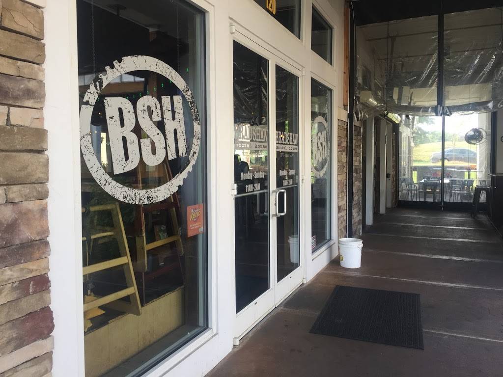 Bradshaw Social House | restaurant | 8440 Rea Rd, Charlotte, NC 28277, USA | 7045437351 OR +1 704-543-7351