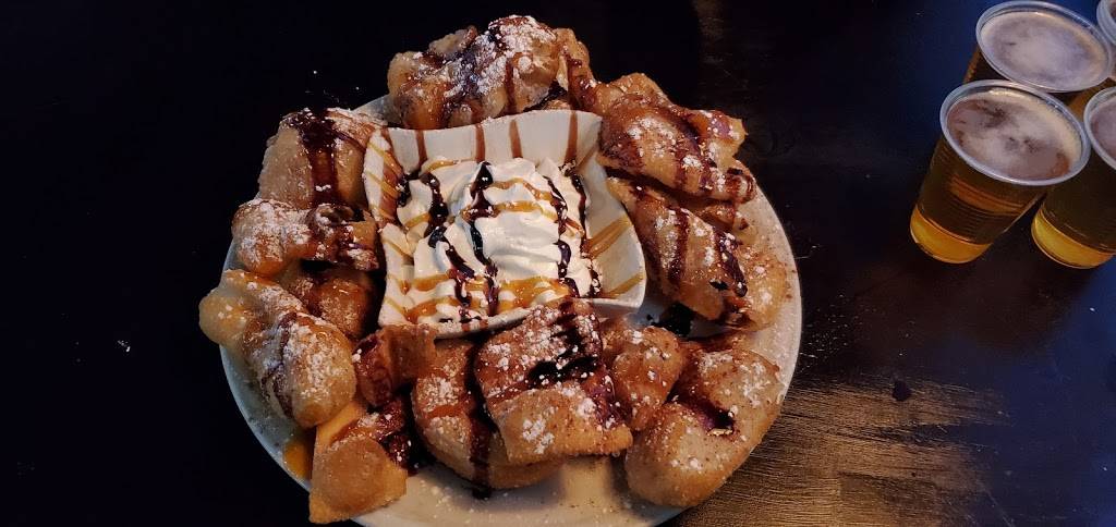 Joe Dogs Gasbar Grill | restaurant | 531 Brant St, Burlington, ON L7R 2G6, Canada | 9056325110 OR +1 905-632-5110