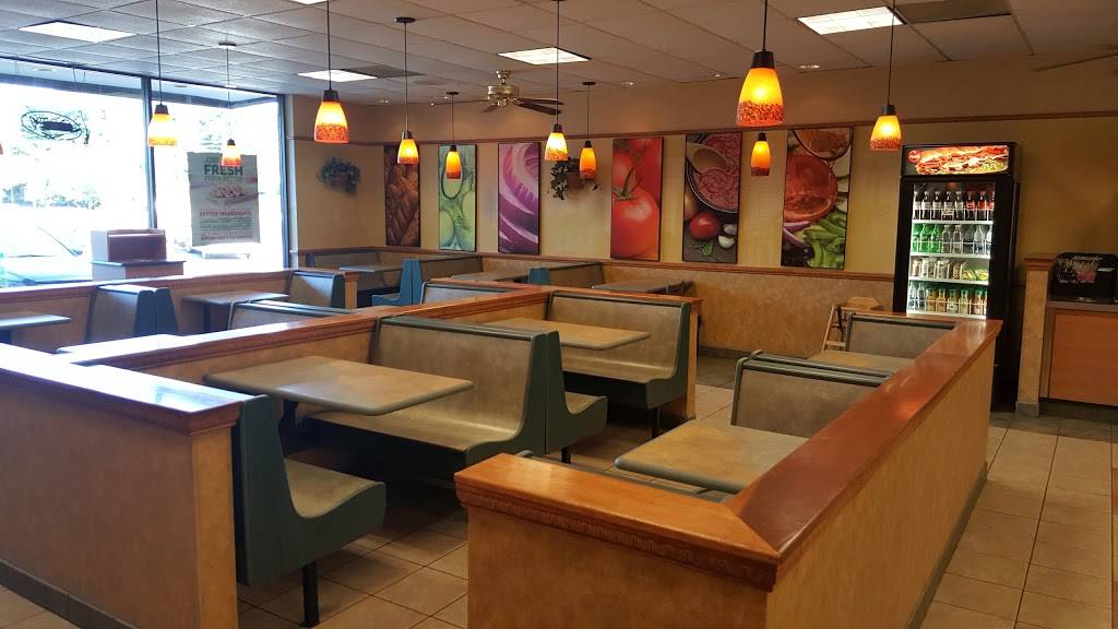Subway Restaurants | restaurant | 11120 SW Capitol Hwy, Portland, OR 97219, USA | 5032452143 OR +1 503-245-2143