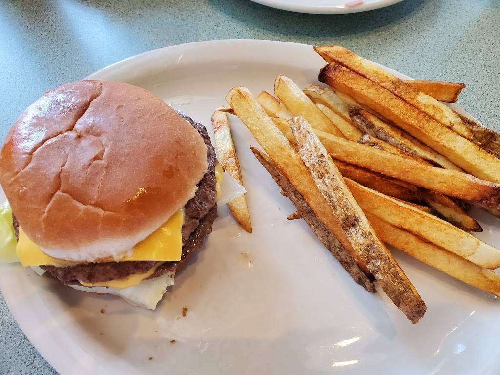 Peppy Grill | restaurant | 910 W 10th St, Indianapolis, IN 46202, USA | 3176531932 OR +1 317-653-1932