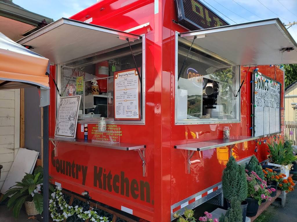 Country Market Deli & Youngs Country Kitchen | restaurant | 310 NW 53rd St, Corvallis, OR 97330, USA | 5417571196 OR +1 541-757-1196