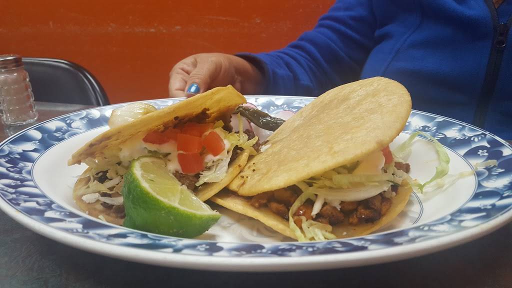 Tacos El Nevado | restaurant | 4715 Central Ave, Charlotte, NC 28205, USA | 7045634667 OR +1 704-563-4667