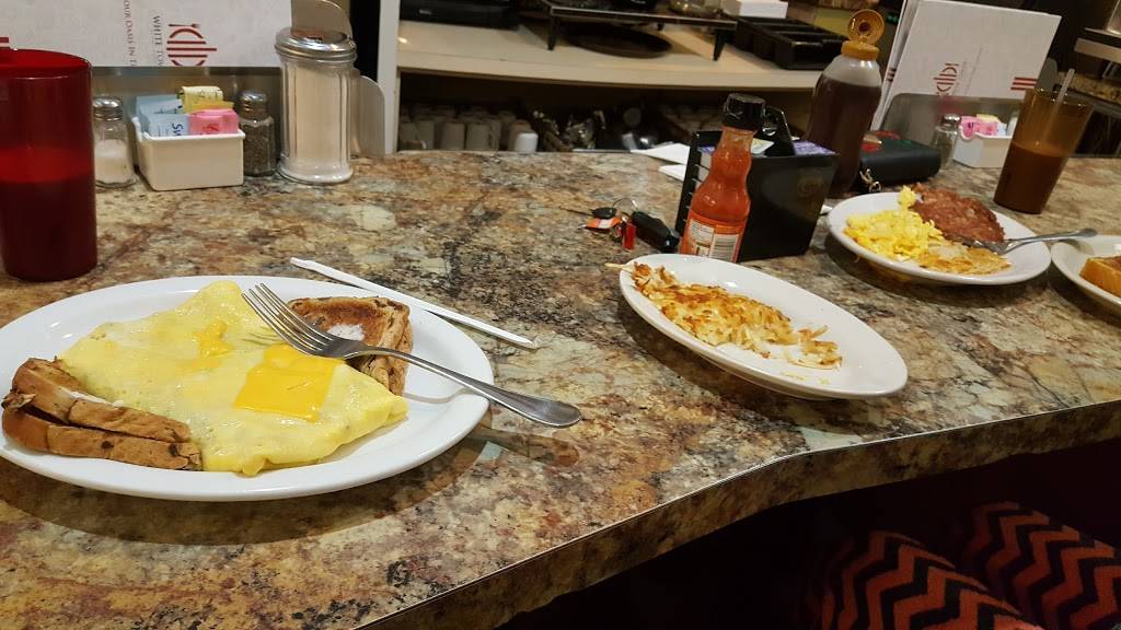 White Tower | restaurant | 1515 W Sylvania Ave, Toledo, OH 43612, USA | 4194768633 OR +1 419-476-8633