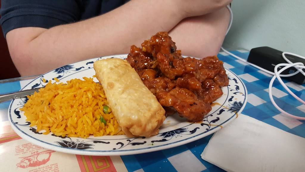 Peking Chinese & Grill | restaurant | 45 Market Pl Dr # 105, Rocky Mount, VA 24151, USA | 5404833399 OR +1 540-483-3399