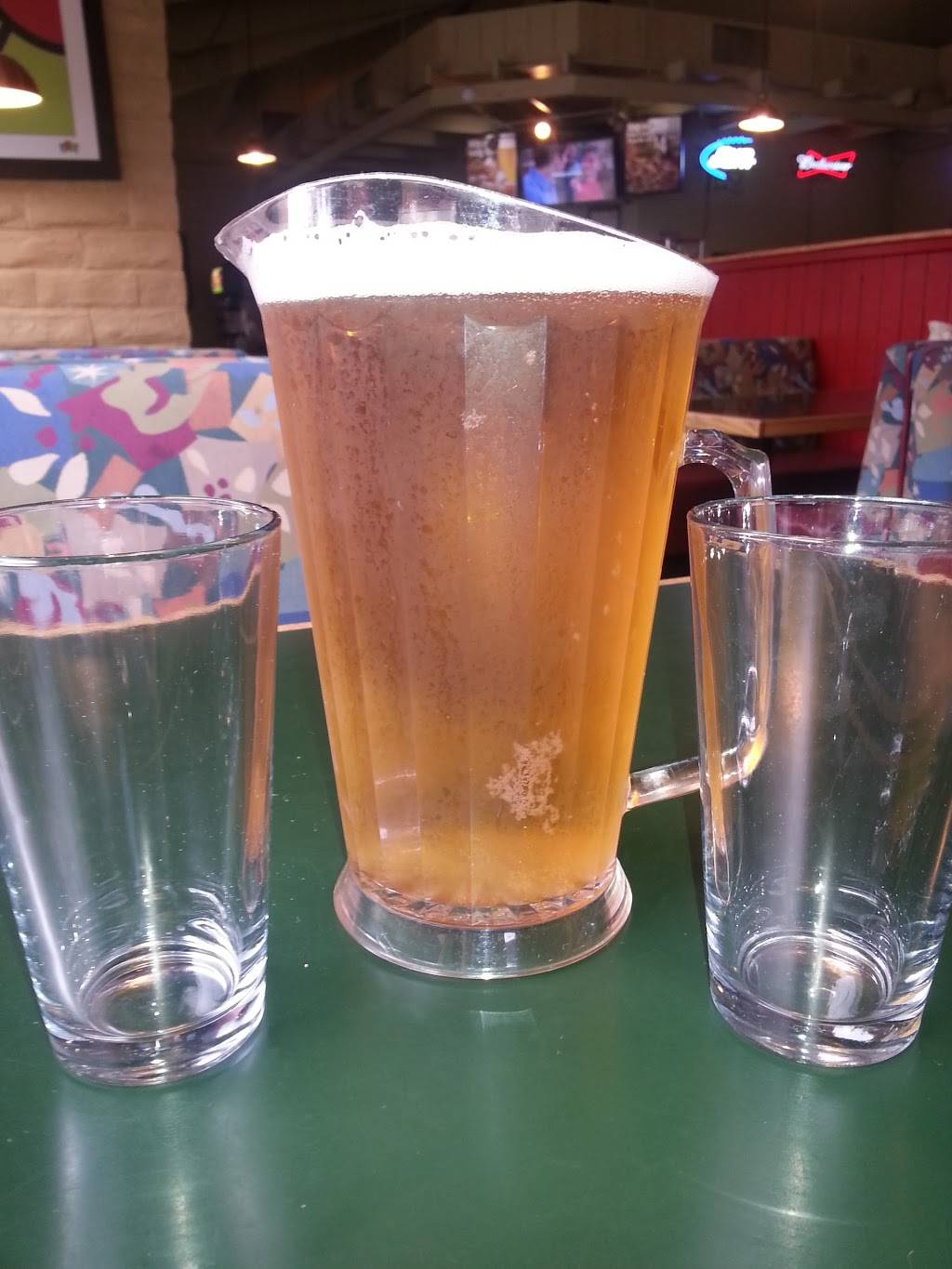 Round Table Pizza | meal delivery | 2650 Geer Rd, Turlock, CA 95382, USA | 2096321083 OR +1 209-632-1083