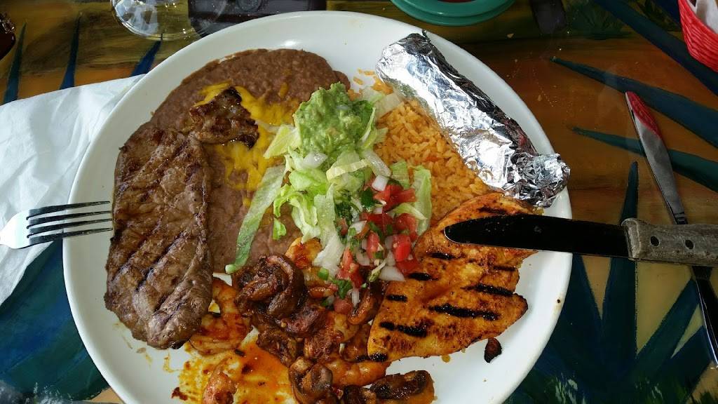 Fiesta Jalisco | restaurant | 1906 N Hwy A1A, Indian Harbour Beach, FL 32937, USA | 3214283509 OR +1 321-428-3509