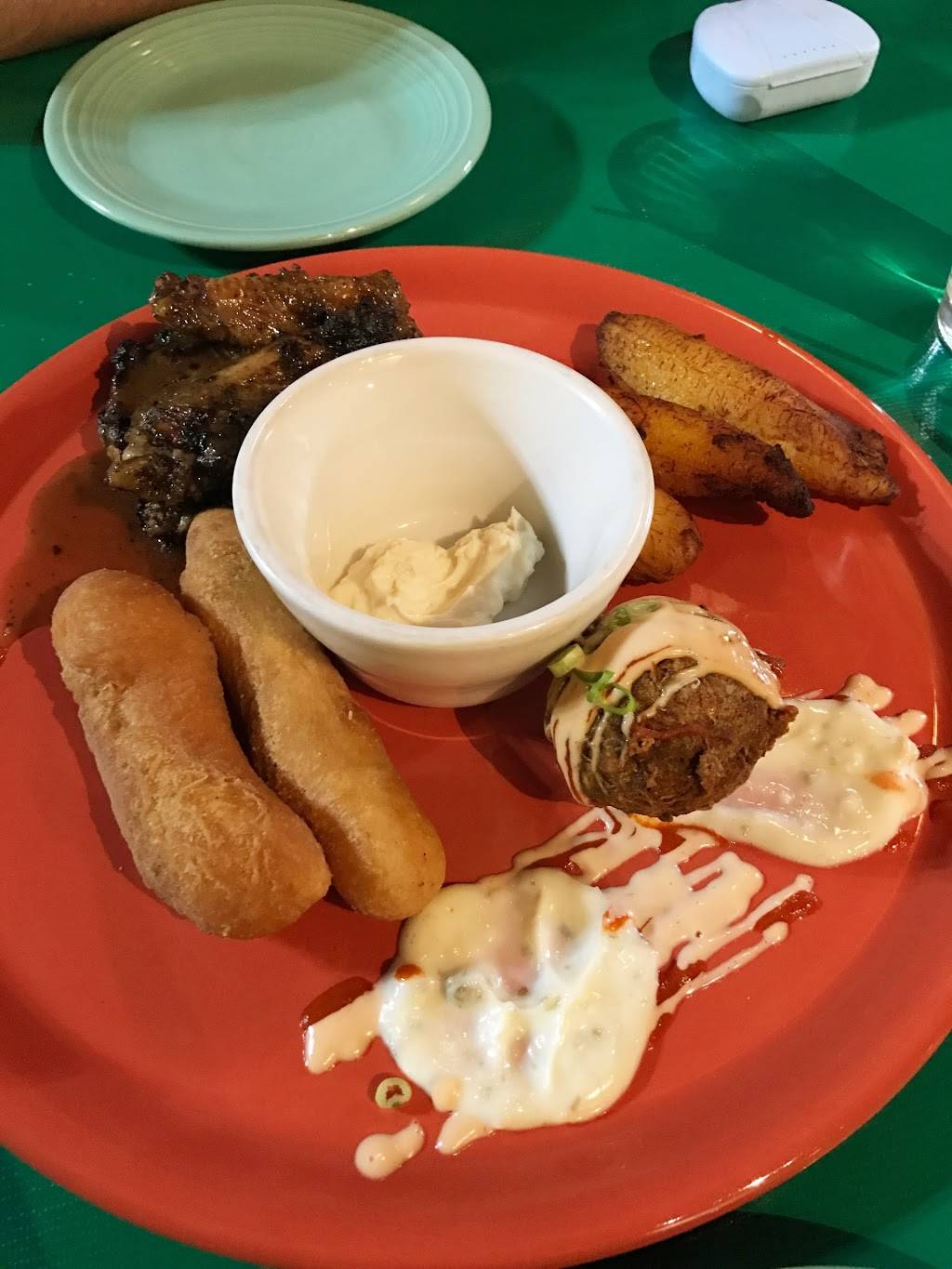 Taste of the Caribbean | restaurant | 1212 E Jefferson St, Seattle, WA 98122, USA | 2063239112 OR +1 206-323-9112