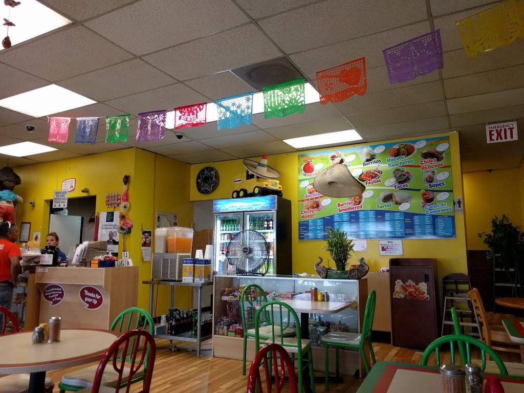 paneria y taqueria | restaurant | 4810 Chambers Rd, Denver, CO 80239, USA | 3033711897 OR +1 303-371-1897