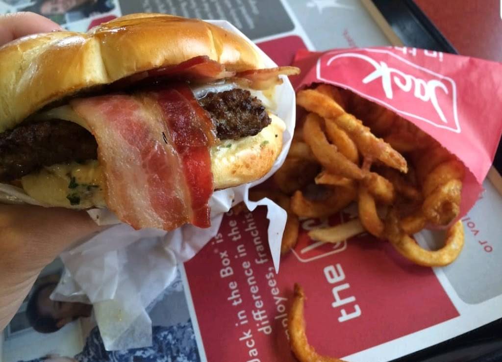 Jack in the Box | restaurant | 999 NW Leary Way, Seattle, WA 98107, USA | 2067060524 OR +1 206-706-0524