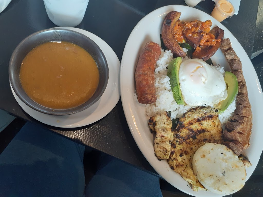 El Palacio De Los Frijoles Bird Road | restaurant | 14709 SW 42nd St, Miami, FL 33185, USA | 3052216523 OR +1 305-221-6523