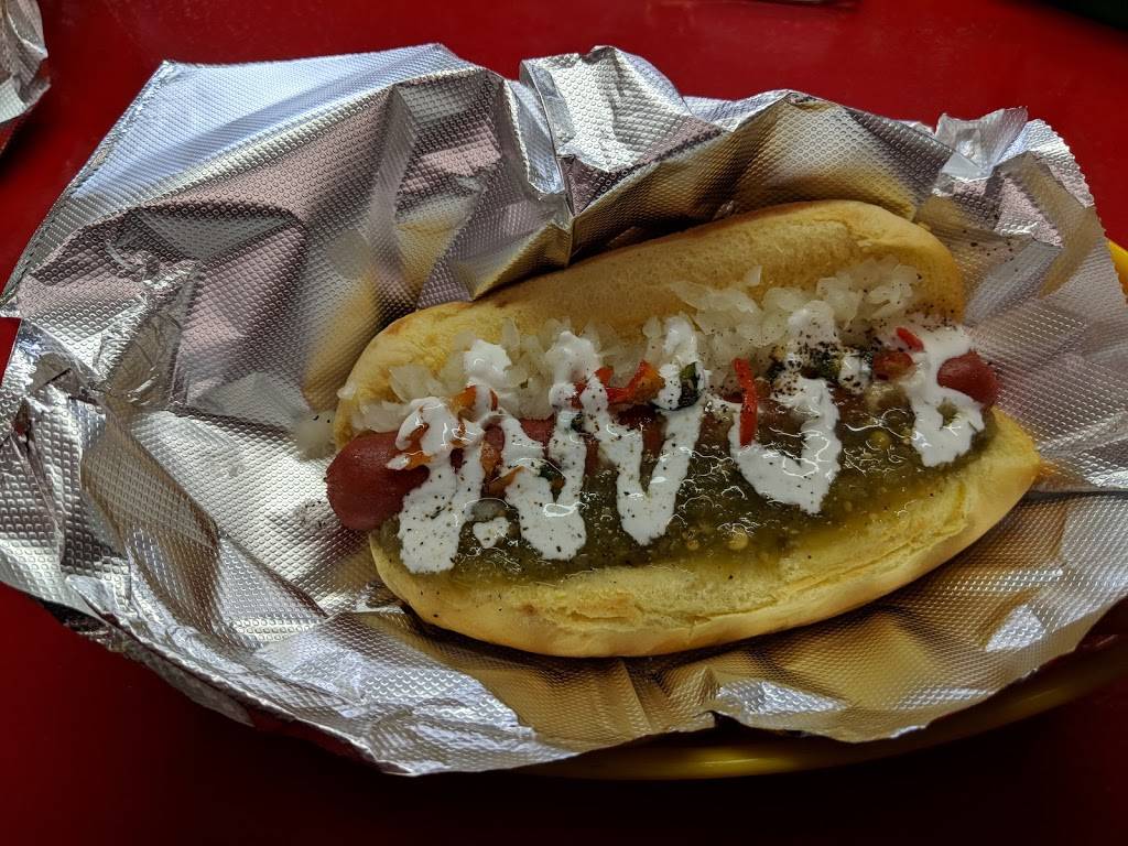 Hot Dog Headquarters | restaurant | 11 E James St, Lillington, NC 27546, USA | 7047256715 OR +1 704-725-6715