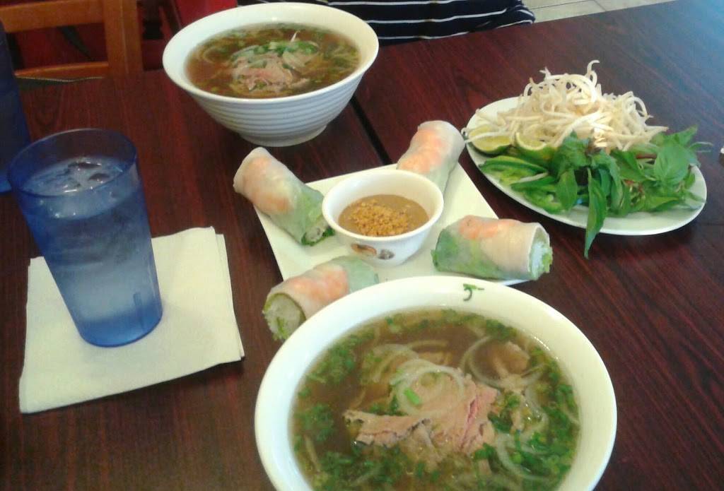 Vietnamese Sandwiches & Noodles | restaurant | 4084 East Ave, Livermore, CA 94550, USA | 9252924650 OR +1 925-292-4650