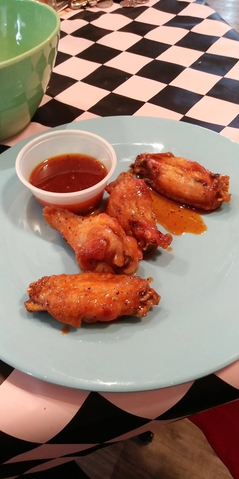 Rendez-Vous Du Chevreuil | restaurant | 1931 Rue Principale, Duhamel, QC J0V 1G0, Canada | 8194283333 OR +1 819-428-3333