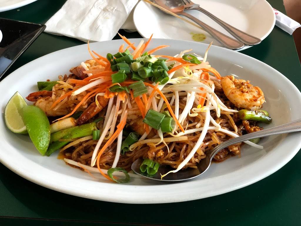 SUVIPA Thai Food | restaurant | 1015 S Federal Blvd, Denver, CO 80219, USA | 7203796038 OR +1 720-379-6038