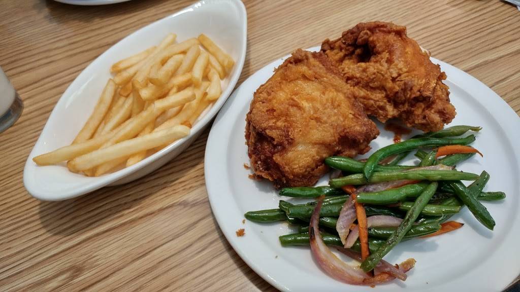 Guernsey Farms Dairy | restaurant | 21300 Novi Rd, Northville, MI 48167, USA | 2483491466 OR +1 248-349-1466