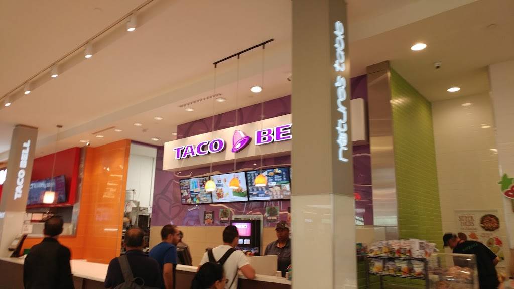 Taco Bell | restaurant | 8001 S Orange Blossom Trail #952, Orlando, FL 32809, USA | 4078576626 OR +1 407-857-6626