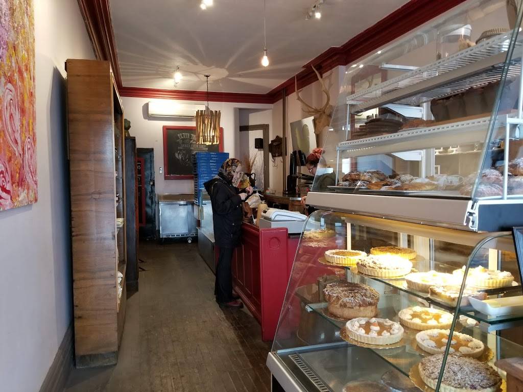 Petite Thuet | restaurant | 1162 Yonge St, Toronto, ON M4W 2L9, Canada | 4169242777 OR +1 416-924-2777